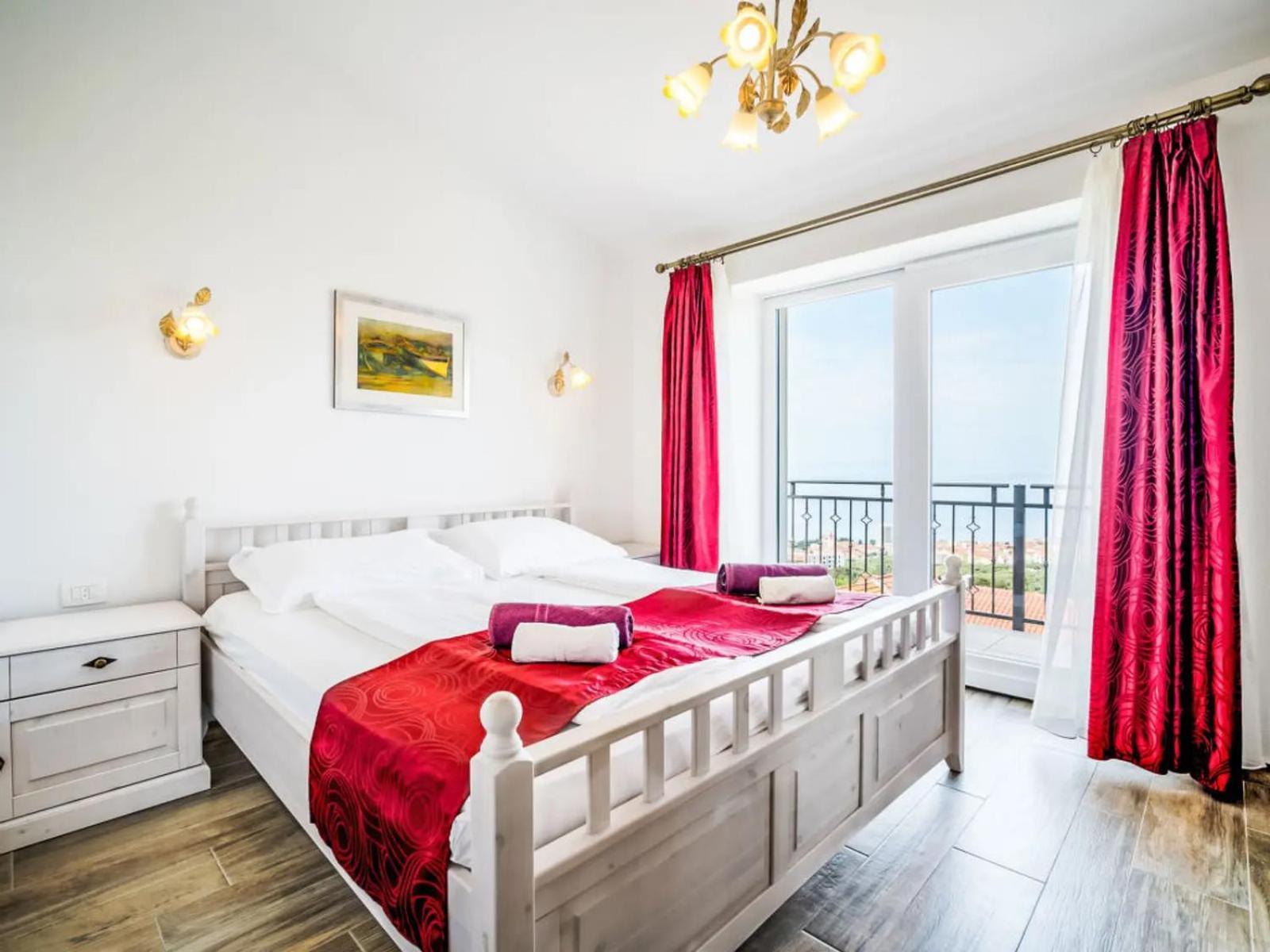 Villa Bellavista**** Best Place For Your Holliday Makarská Exteriér fotografie